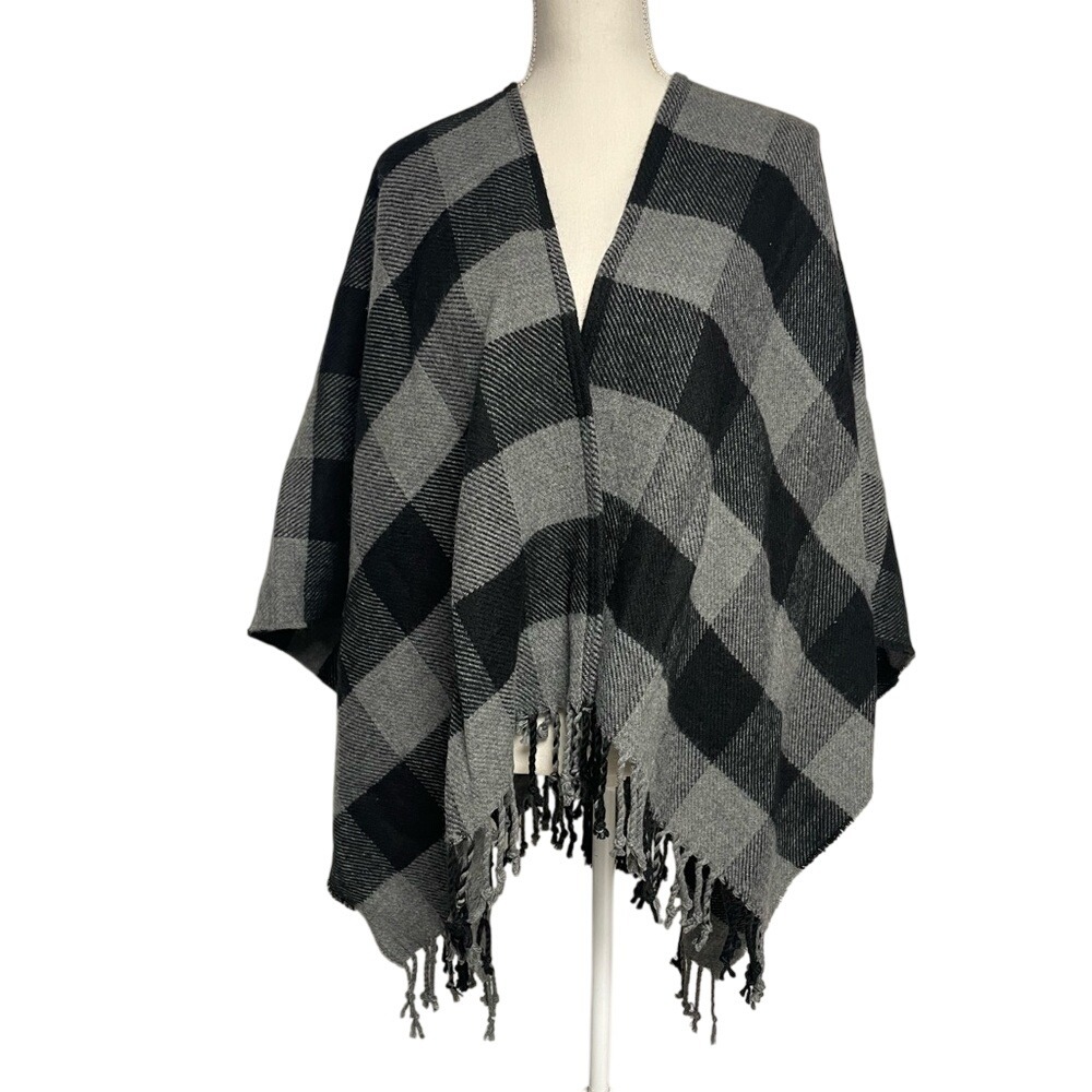 Abercrombie & Fitch Plaid‎ Wrap Shawl Womens  One Size